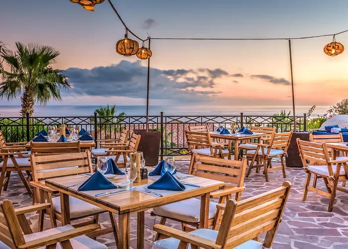 Pueblo Bonito Sunset Beach Golf & Spa Resort